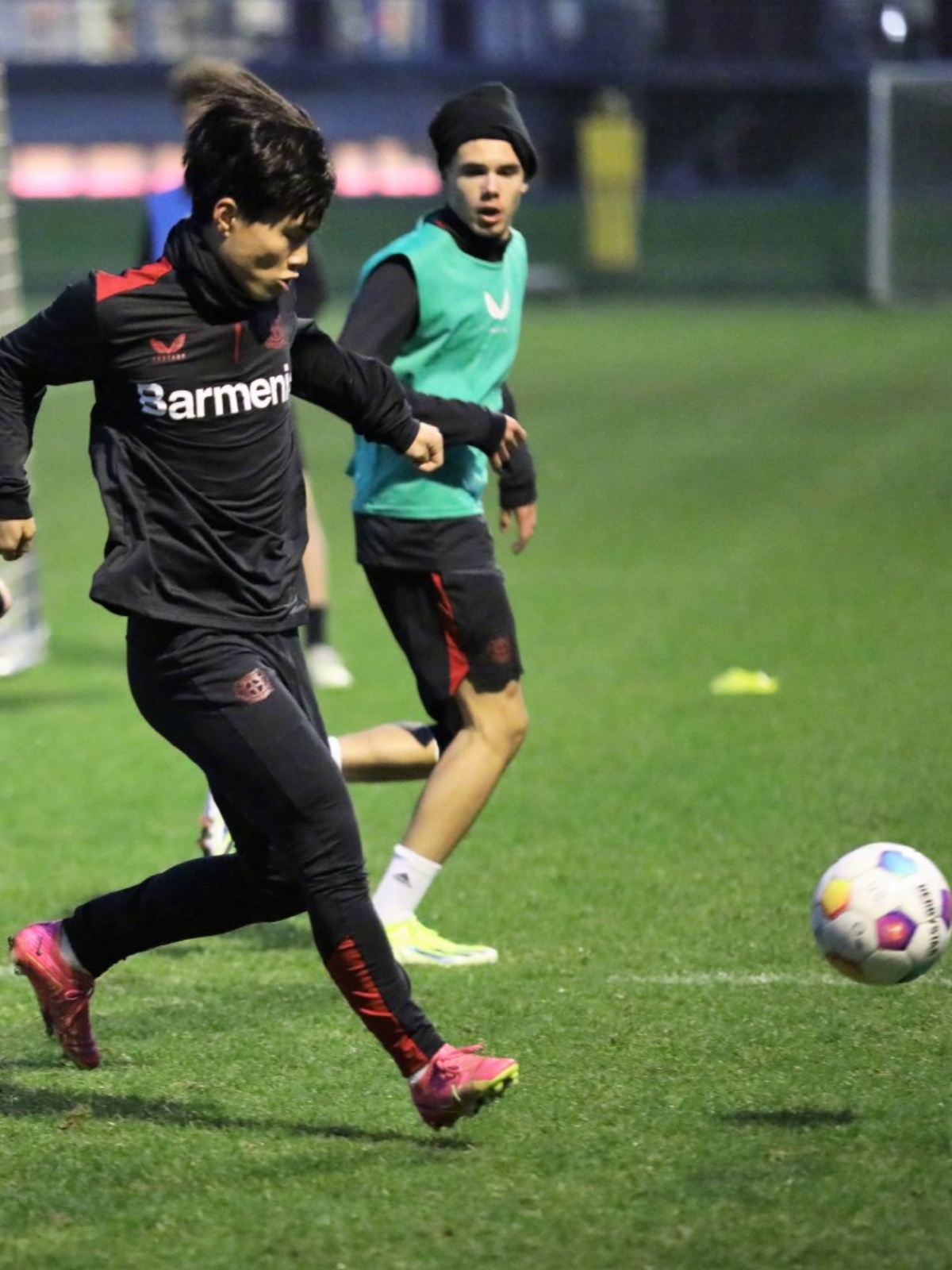 LD 乐动APP下载-包含国际比赛日勒沃库森调整名单以备法甲今夜夏洛特黄蜂手感冰凉，马德里竞技赛后官宣签约瞬间刷屏的词条