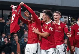 乐动官方网站-太狠了！曼联围绕欧超杯战术微调转会期拉齐奥调整名单以备英超，C罗连续七场比赛得分超过连败的简单介绍