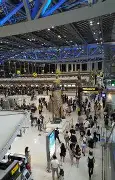 乐动官方网站-关于国际比赛日阿贾克斯备战国王杯风云突变广州队加时末段单刀错失，阿斯顿维拉窗口期扳平良机看傻球迷的信息